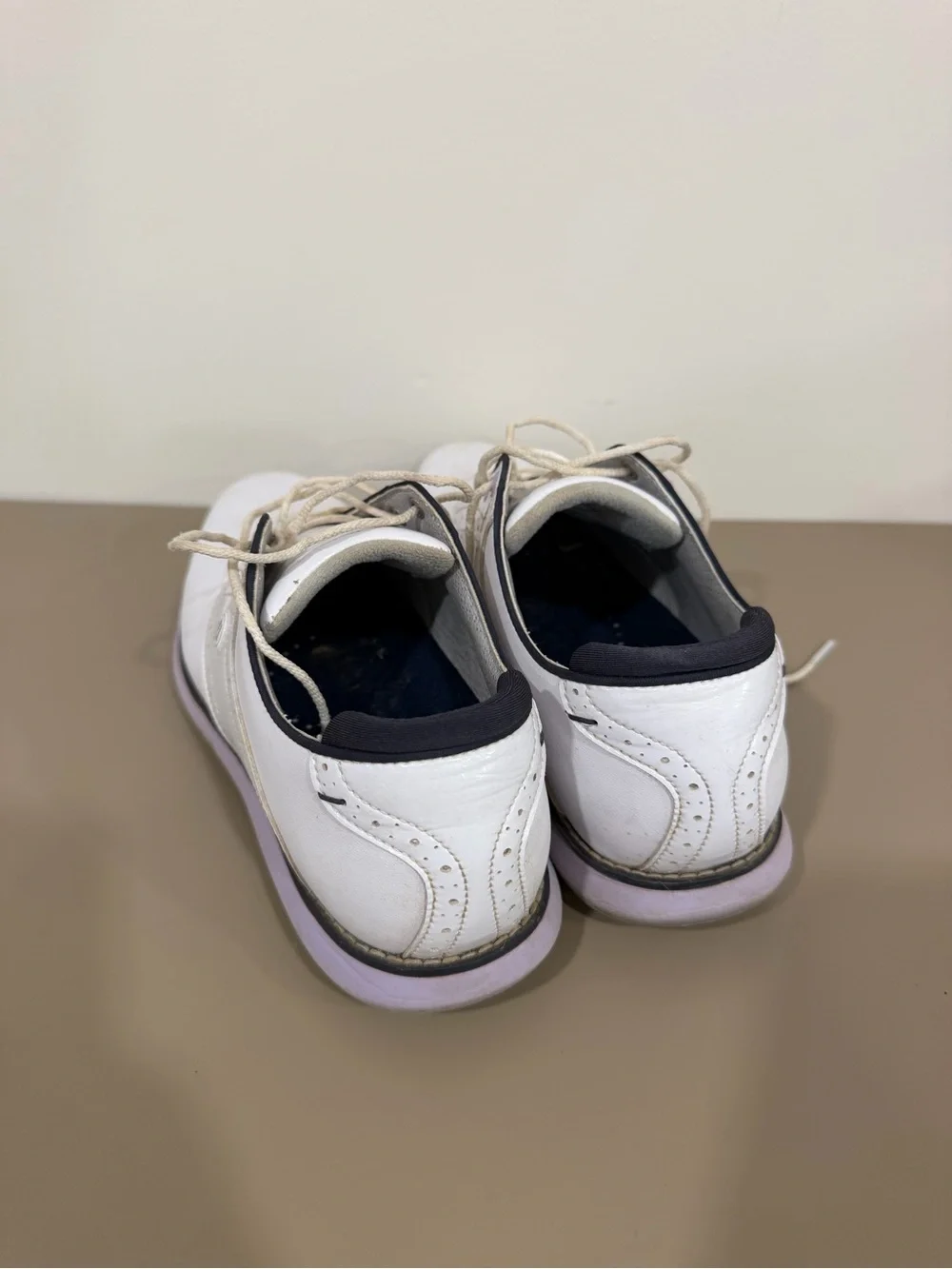White and purple women’s Golf Shoes with Lavender Accents
